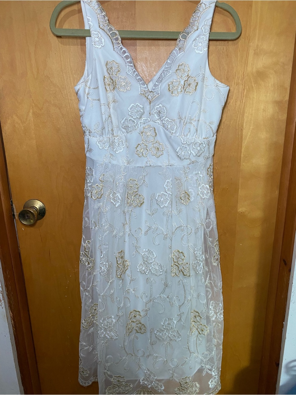 Coldwater Creek Sleeveless White Dress with Gold Floral Embroidery NWT